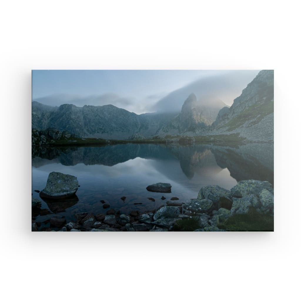 Reflecții montane pe timp de noapte